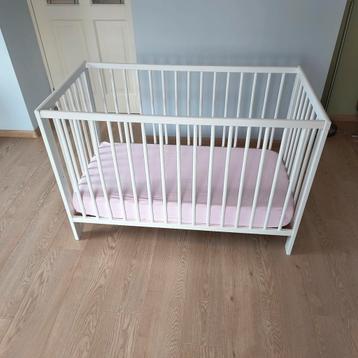 Ladikantje, babybedje, babybed, kinderbed  beschikbaar voor biedingen
