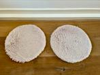 Kleedjes rond beige imitatie bont 2 stuks 35cm., Huis en Inrichting, Stoffering | Tapijten en Kleden, Minder dan 50 cm, Beige