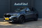 BMW X1 xDrive25e | PDC V+A | Apple Carplay | Elektrische Kle, Auto's, BMW, Stof, Gebruikt, Zwart, Bedrijf