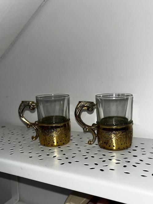 2x Bologna glazen espresso kopjes in verguld metalen houder, Huis en Inrichting, Keuken | Servies, Kop(pen) en/of Schotel(s), Overige stijlen