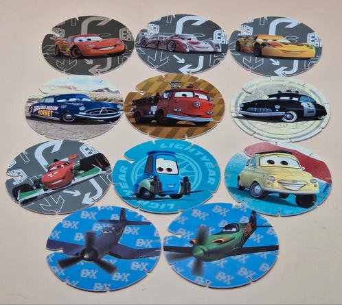 11x flippo caps Cars & Airplanes Disney, Verzamelen, Disney, Gebruikt, Overige typen, Overige figuren, Verzenden