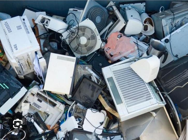 GEVRAAGD GRATIS ELECTRISCHE APPARATEN, Witgoed en Apparatuur, Overige Witgoed en Apparatuur, Gebruikt, Ophalen