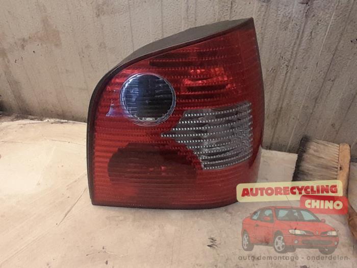 Achterlicht rechts van een Volkswagen Polo, Auto-onderdelen, Verlichting, Volkswagen, Gebruikt, 3 maanden garantie, Ophalen