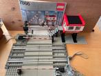 12V Trein Rails Op Afstand Bedienbare Spoorovergang (7866), Ophalen of Verzenden, Gebruikt, Complete set, Lego