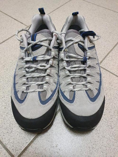 Wandelschoenen dames Human Nature lichtgrijs Maat 41 ZGAN, Sport en Fitness, Bergsport en Wandelen, Zo goed als nieuw, Schoenen