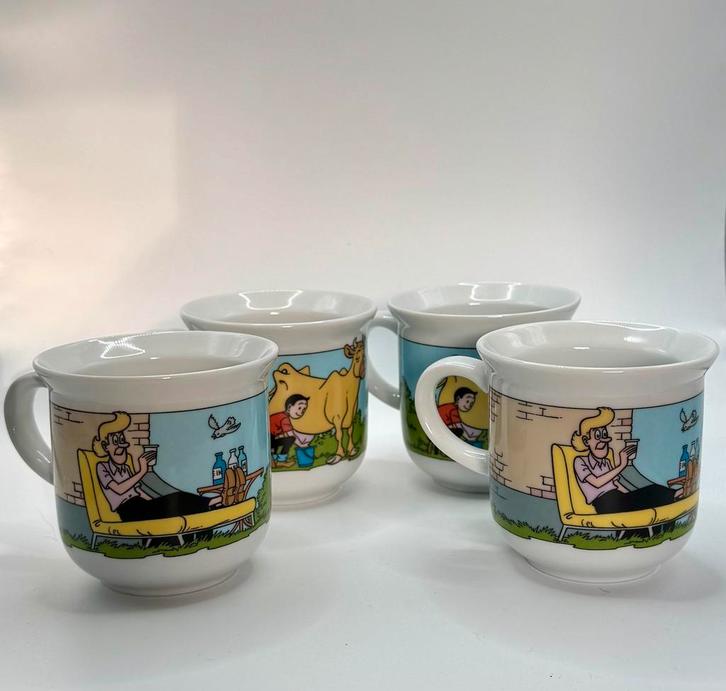 4 nieuwe suske en wiske bekers, Huis en Inrichting, Keuken | Servies, Zo goed als nieuw, Kop(pen) en/of Schotel(s), Overige stijlen