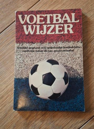 Voetbalwijzer beschikbaar voor biedingen