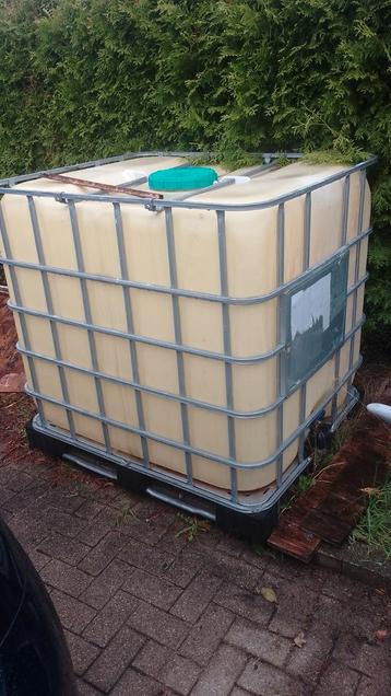 IBC Watercontainer 1000 liter beschikbaar voor biedingen