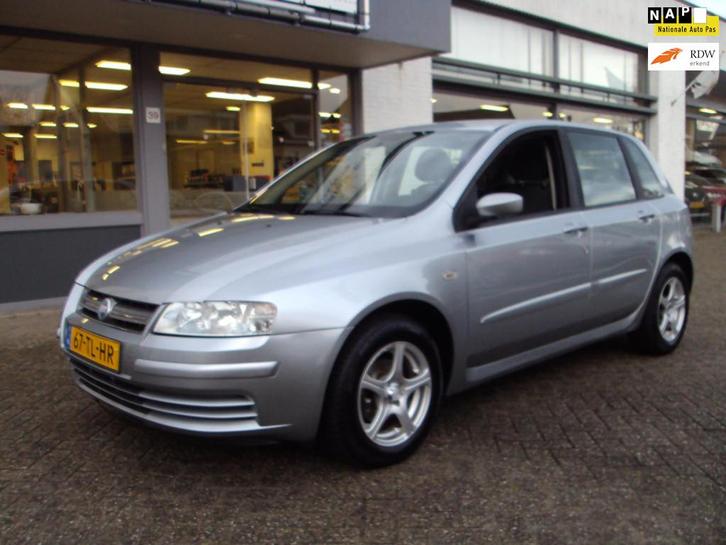 Fiat Stilo 1.6-16V Dynamic, Auto's, Fiat, Bedrijf, Te koop, Stilo, ABS, Airbags, Airconditioning, Boordcomputer, Centrale vergrendeling