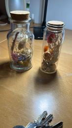 2 grote glazen vazen (1 meter joog) met kunstbloemen, Ophalen, Gebruikt