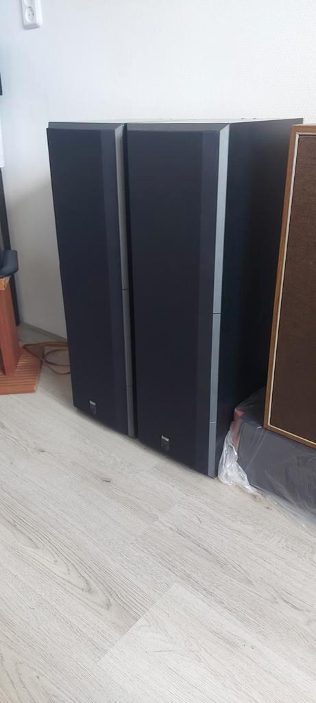 B&W dm 620 luidsprekers., Audio, Tv en Foto, Luidsprekers, Zo goed als nieuw, Front, Rear of Stereo speakers, 60 tot 120 watt