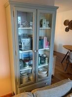 Mooie houten vitrinekast, Ophalen, Met deur(en), Zo goed als nieuw, 150 tot 200 cm