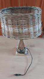 Landelijke lamp, rieten kap, Ophalen, 30 tot 60 watt, E27 (groot)