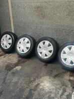 Toyota Auris 2015 Winterwielen 205/55R16, Auto-onderdelen, Banden en Velgen, Ophalen, Gebruikt, 16 inch, Banden en Velgen