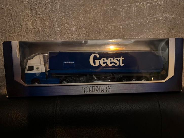 Modelvrachtwagen Roadstars Geest Tranport, Hobby en Vrije tijd, Modelbouw | Auto's en Voertuigen, Truck, Groter dan 1:32, Overige merken