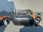 Voerboot bait cruiser, Watersport en Boten, Ophalen, Zo goed als nieuw