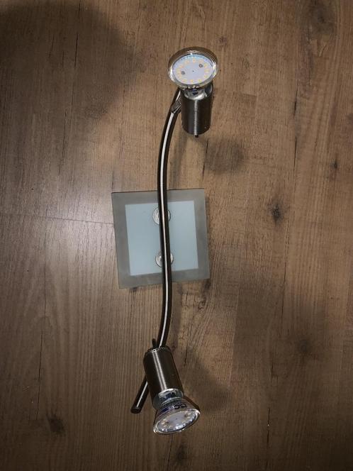 Moderne dubbele LED spotlamp – Plafondlamp met stijl, Huis en Inrichting, Lampen | Plafondlampen, Gebruikt, Glas, Ophalen of Verzenden