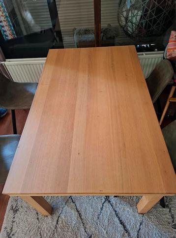 Eettafel - Zo Goed Als Nieuw beschikbaar voor biedingen