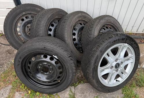 Volvo S/V40 banden, Auto-onderdelen, Banden en Velgen, Banden en Velgen, All Season, 15 inch, 195 mm, Personenwagen, Gebruikt