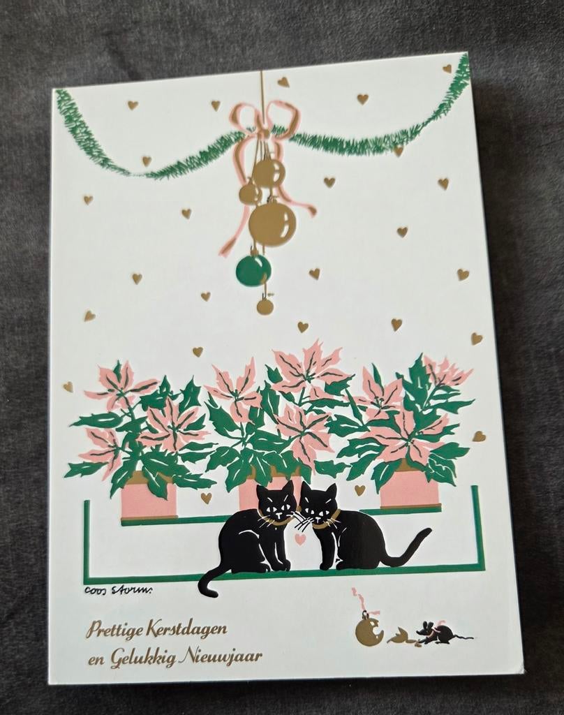 Twee poezen bij kerststerren en kerstversiering - Coos Storm, Ophalen of Verzenden, 1980 tot heden, Gelopen, Feest(dag)