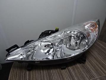 Koplamp peugeot 207 CC bj 2011 Links. beschikbaar voor biedingen