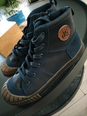 Schoenen maat 38 nieuw. beschikbaar voor biedingen