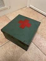 Medic box doos kist medicijnen rode kruis leger militair, Kist of Geocache, Ophalen of Verzenden