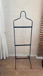 Ikea dressboy , kledingrek, dresboy, Kleding | Dames, Kledingrekken, Ophalen, Zo goed als nieuw