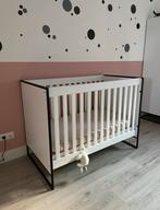 Commode & ledikant, Kinderen en Baby's, Kinderkamer | Complete kinderkamers, Ophalen, Zo goed als nieuw, Jongetje of Meisje