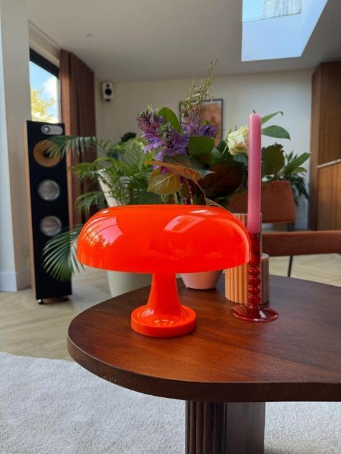 Viral neon orange design donut lamp, draadloos & nieuw, Huis en Inrichting, Lampen | Tafellampen, Nieuw, Minder dan 50 cm, Ophalen of Verzenden