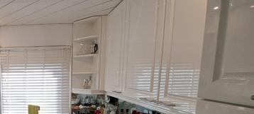 Keukenkastjes, hoogglans wit verschillende maten beschikbaar voor biedingen