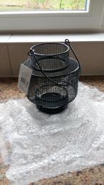 mooi nieuw metalen windlicht met glaasje, Huis en Inrichting, Woonaccessoires | Kandelaars en Kaarsen, Zwart, Nieuw, Ophalen of Verzenden