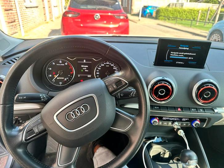 Audi A3 1.4TFSI G-tron 81KW SB S-tro 2014 Grijs, Auto's, Audi, Particulier, A3, Benzine, A, Hatchback, Automaat, Origineel Nederlands