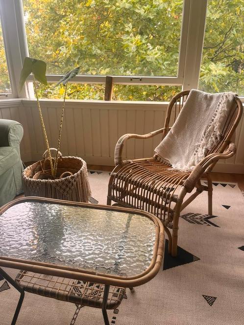 Comfortabele rotan stoel, Huis en Inrichting, Stoelen, Gebruikt, Eén, Riet of Rotan, Ophalen