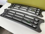 Range Rover L322 originele grill - grijs, Voor, Nieuw, Ophalen of Verzenden, Bumper