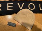 Looks Revolution Muts & Sjaal Set - Nieuw!, Ophalen of Verzenden, Nieuw