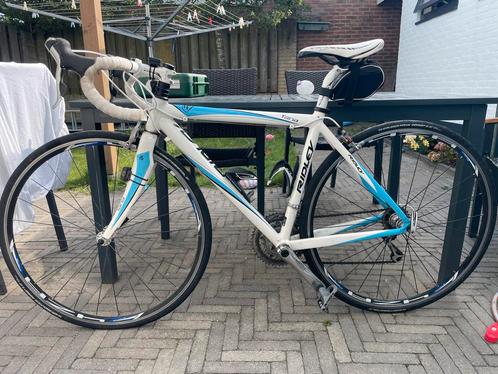 Ridley Racefiets Dames - Framemaat 46 (<165cm), Fietsen en Brommers, Fietsen | Racefietsen, Gebruikt, Dames, Overige merken, 10 tot 15 versnellingen