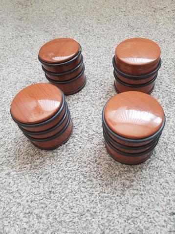 Deurstoppers. beschikbaar voor biedingen