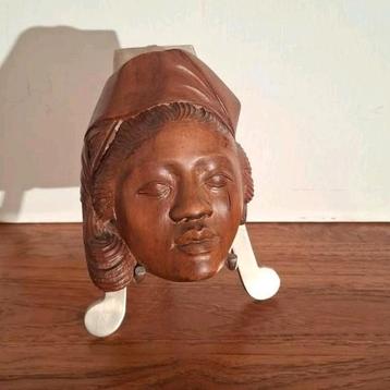 Balinese wandhanger.  beschikbaar voor biedingen