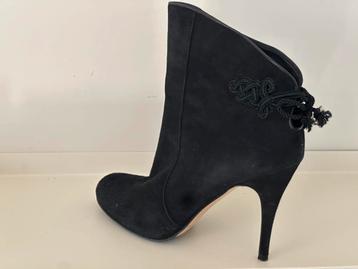 Unieke sexy  LK Bennett suede enkellaars zwart hak 11 cm beschikbaar voor biedingen