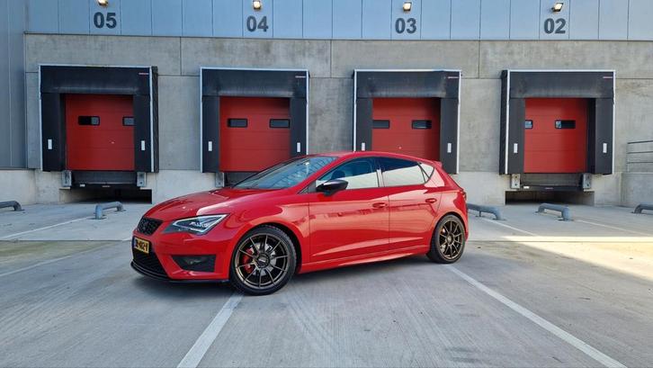 Seat Leon 1.4 TSI ACT 110KW 2016 Rood, Auto's, Seat, Leon, ABS, Adaptieve lichten, Airbags, Airconditioning, Alarm, Android Auto