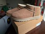 Nieuwe UGG Boots - Maat 41 - Lichtbruin, Ophalen of Verzenden, Nieuw, Bruin