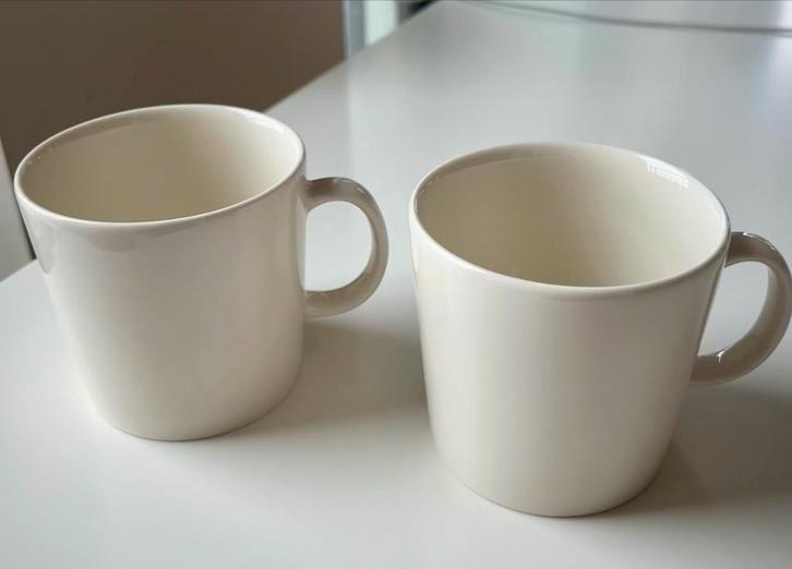Iittala Teema Mokken - Set van 2 0,4l, Huis en Inrichting, Keuken | Servies, Zo goed als nieuw, Kop(pen) en/of Schotel(s), Effen