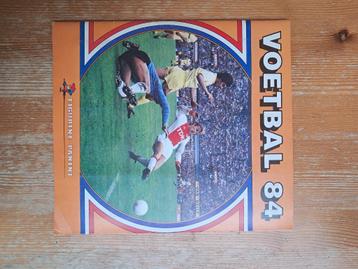 Panini Voetbal 84 Volledig Album beschikbaar voor biedingen