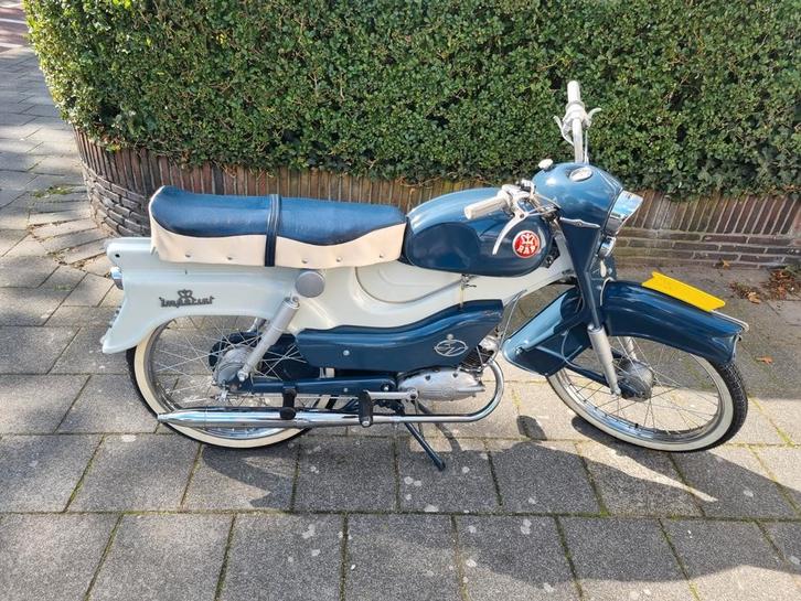 Rap Imperial bromfiets.
Geforceerde koeling.
€2750, Fietsen en Brommers, Brommers | Oldtimers, Overige merken, Ophalen
