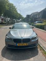 BMW 5-Serie 520D Touring 135KW Aut8 2010 Grijs, Auto's, Automaat, Euro 5, 1995 cc, Zwart