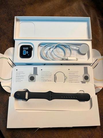 Apple Watch SE 2 (2025) - 5 maanden oud,  bijna nieuw  beschikbaar voor biedingen