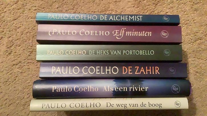 Paulo Coelho, 6x: Alchemist - 11 minuten - Als een rivier -, Boeken, Literatuur, Zo goed als nieuw, Ophalen of Verzenden