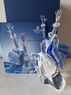 swarovski jaarstuk 2002 Isadora met doos, ., Ophalen of Verzenden, Zo goed als nieuw, Figuurtje