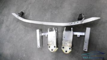 Aluminium bumperbalk BMW 5-serie F10-F11 beschikbaar voor biedingen